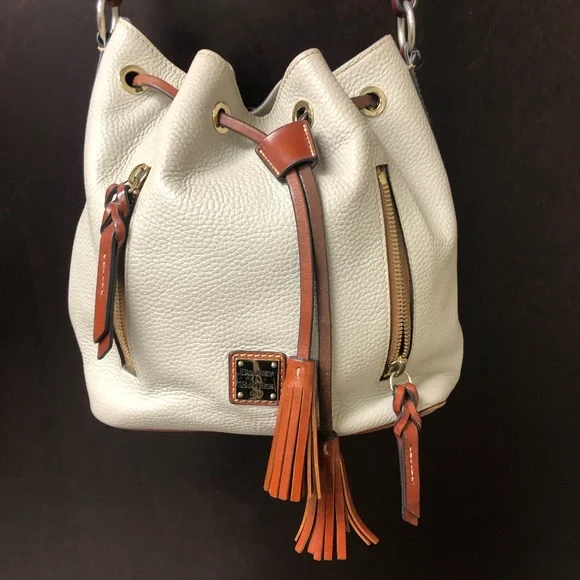 Dooney & Bourke satchel bag - Picture 8 of 8